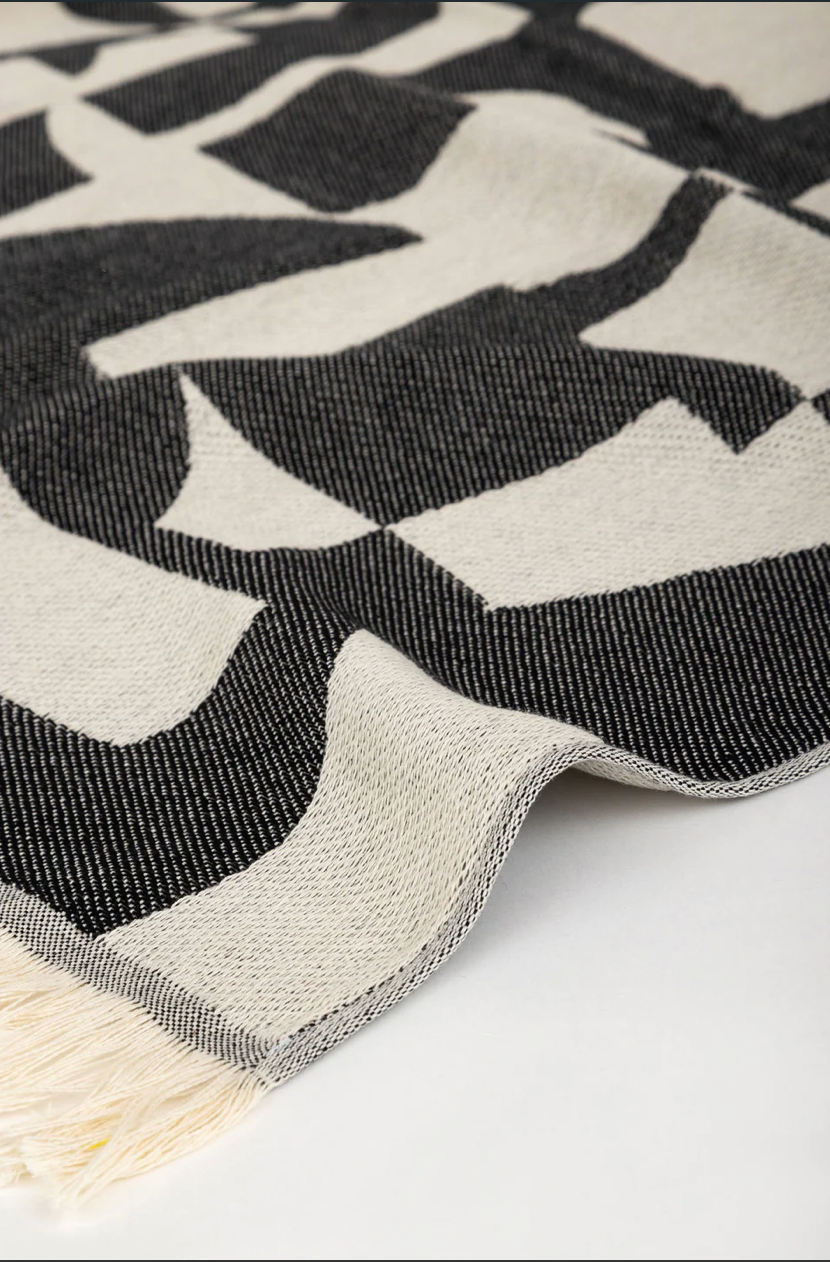 Feather Beach Towel Eroticon Black