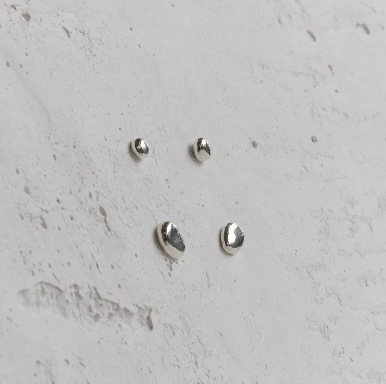 Meet the cat Zero Waste Studs Combo earrings