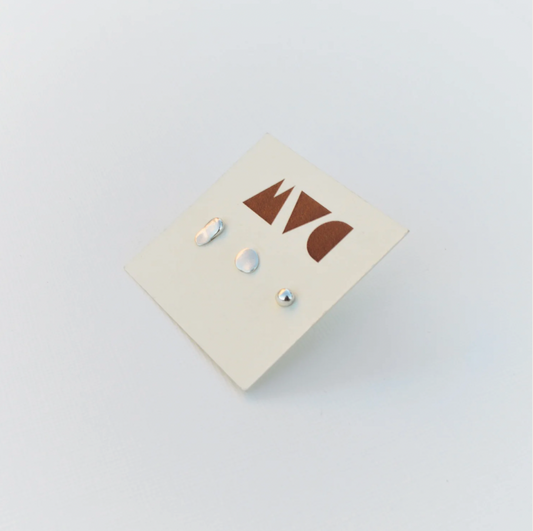 Meet the cat - dot drop sphere silver studs combo
