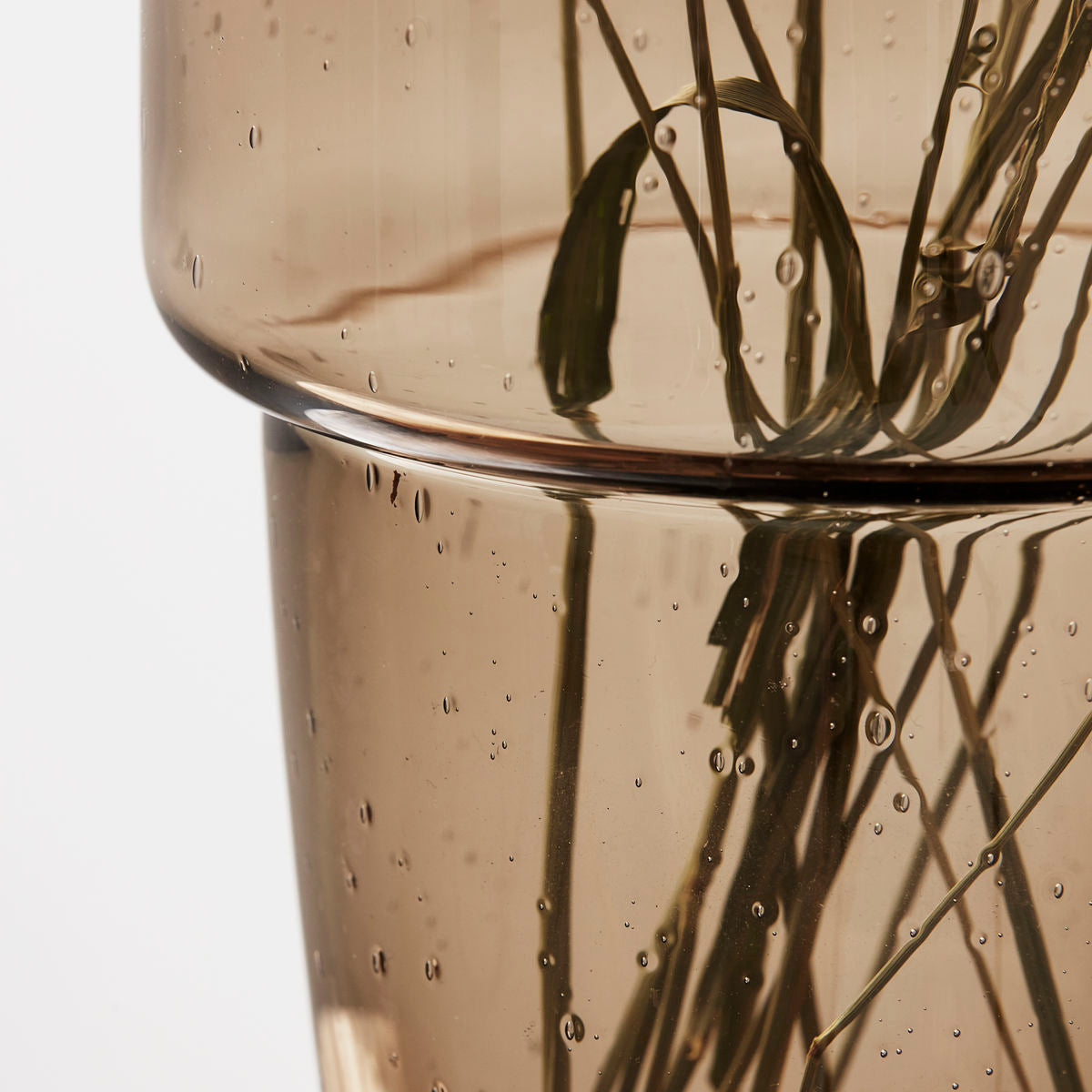 Chazia Vase Brown