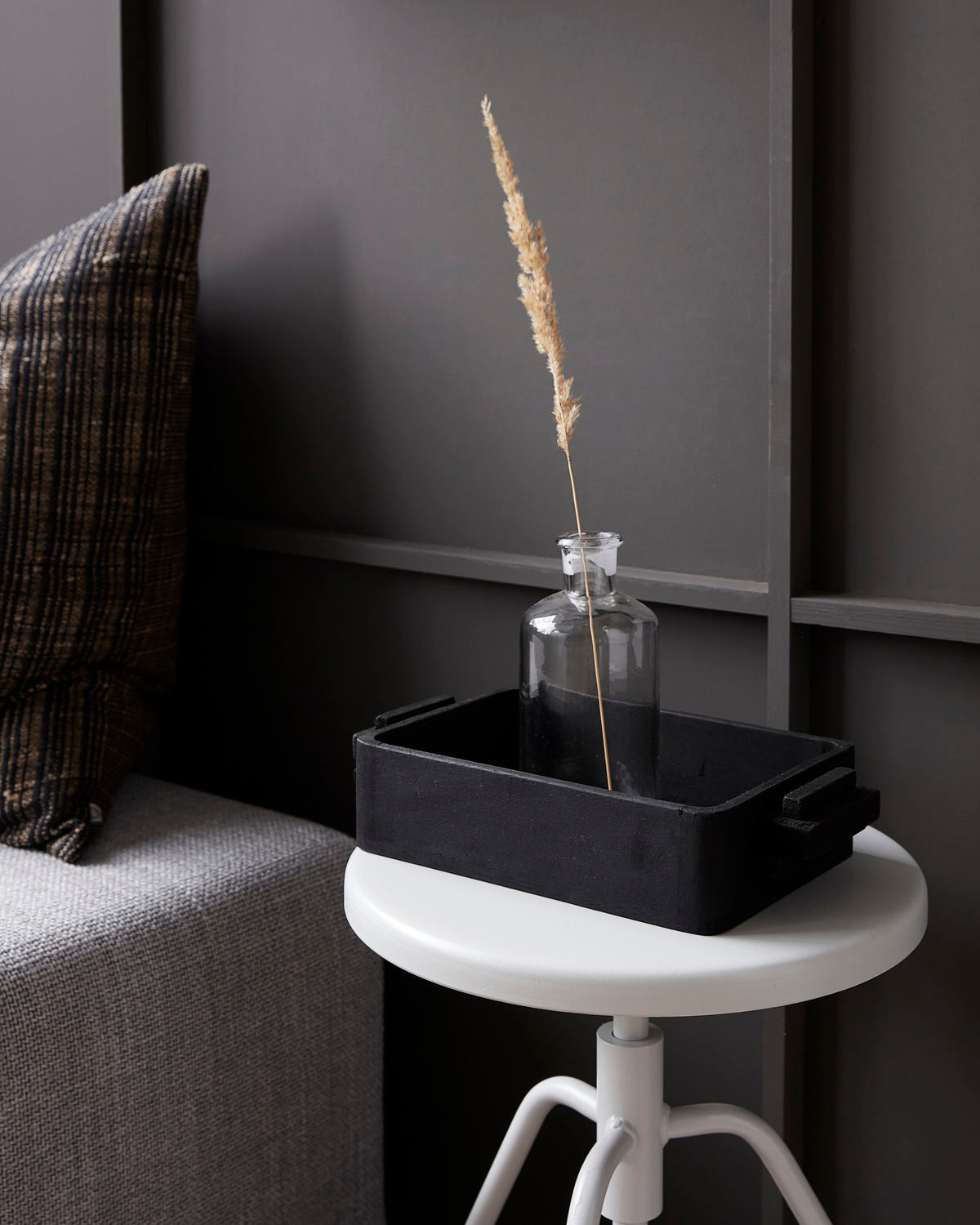 BLOCK TRAY Black