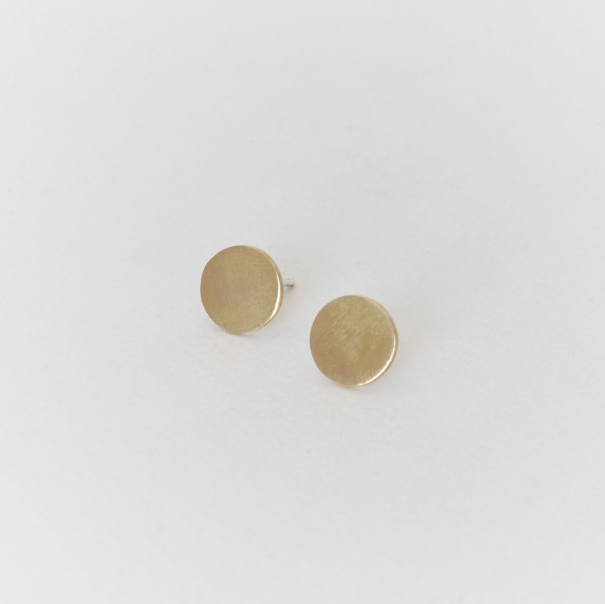 Meet the cat Round Studs Brass