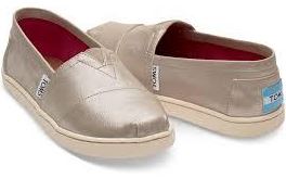 TOMS Seasonal Classic Youth